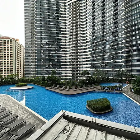 Hotel In Makati Air Residences